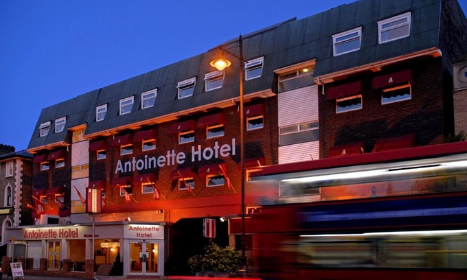 Abbey Hotel | Antoinette Hotel Wimbledon
