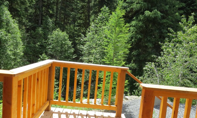 North Powder Cabin | Antone Creek Lodge, Cabin #3