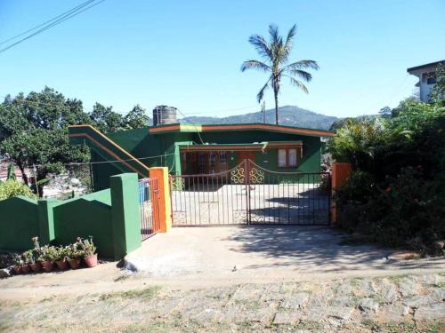Stuart Hill House | Anugraha stay