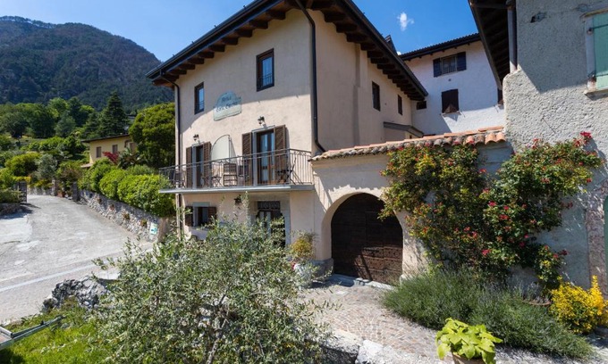 Vesio Apartment | Ap. Ginevra - Lago di Garda