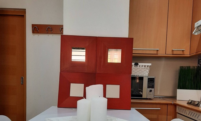 San Sebastian de los Reyes Apartment | Apartamento Azul, Bonito y Bien Situado