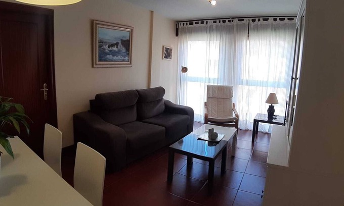 San Vicente de la Barquera House | Apartment on the beach of Meron