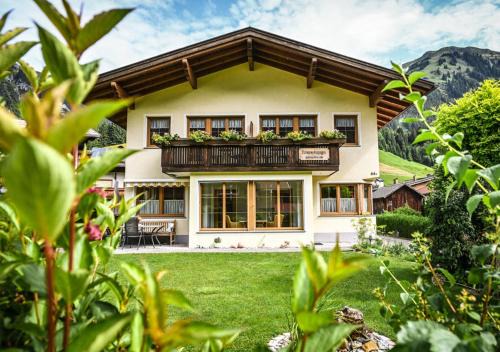 Holzgau Apartment | Apart Andrea