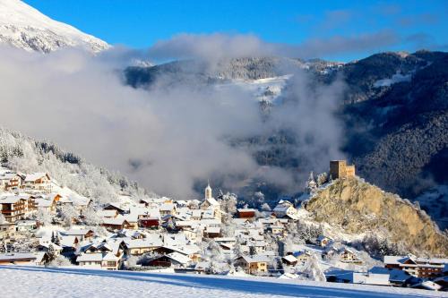 Ladis Apartment | Apart Burgpanorama