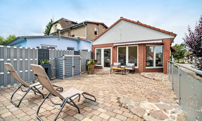 Feldberger Seenlandschaft Apartment | Apartment 'An Der Alten Bäckerei' with Lake View, Private Garden and Wi-Fi