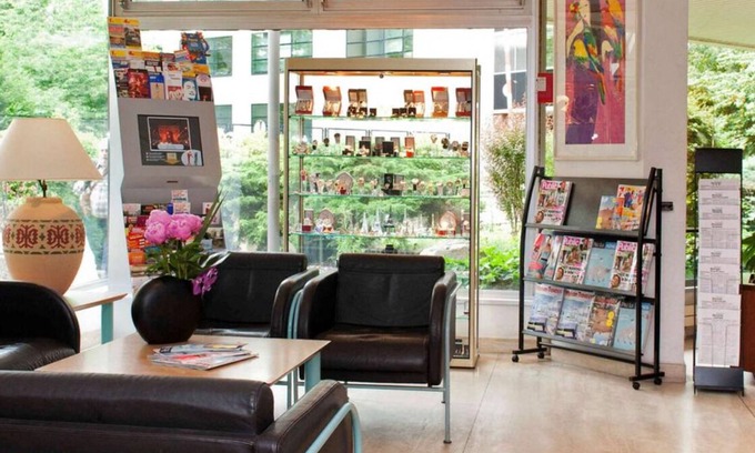 Issy-les-Moulineaux Apartment | APART HOTEL Adagio 4 pers. 7/19-26. Close to Metro