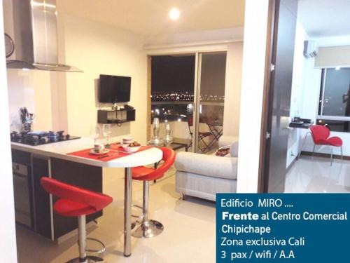Cali Apartment | Apartaloft MIRO frente al Centro C Chipichape