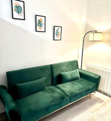 Collblanc y La Torrassa Apartment | Apartamento Lauda
