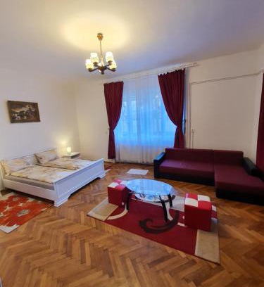 Old City Apartment | Apartament Enescu