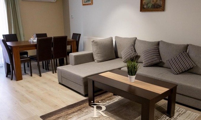 Baia Mare Apartment | Apartament Modern Rivulus 28