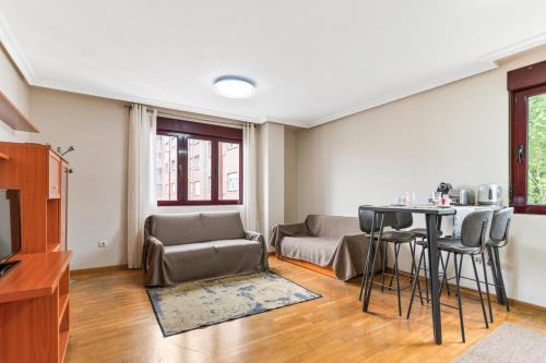 La Corredoria y Ventanielles Apartment | Apartamento Avenida del Mar