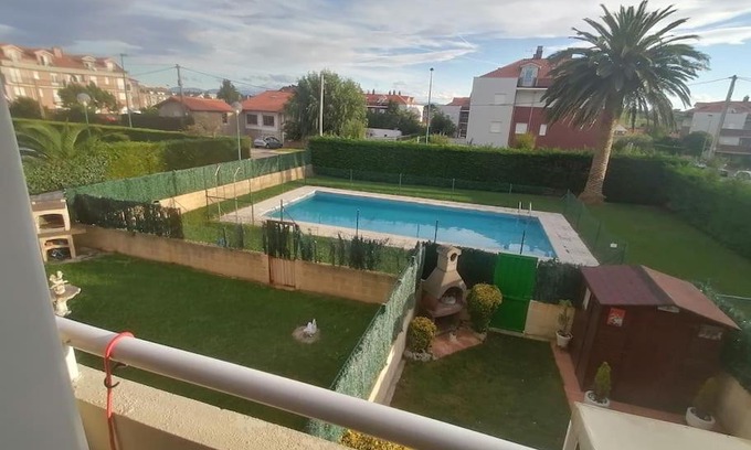 Suances Apartment | Apartamento céntrico con piscina y garaje