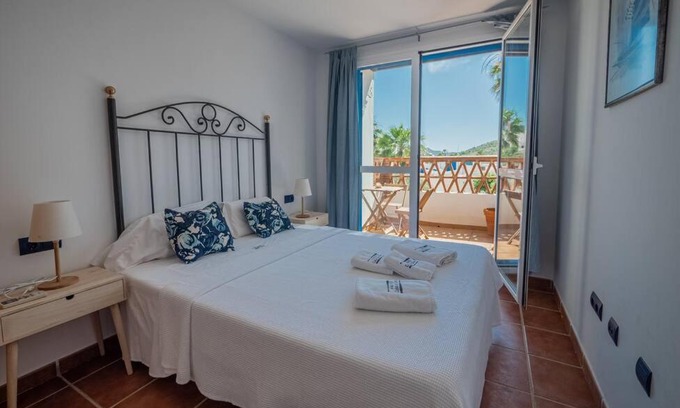 La Isleta del Moro Apartment | Apartamento Cala Grande