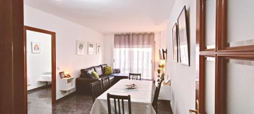 Premia de Mar Apartment | Apartamento Centric para 6 cerca de a playa y el tren