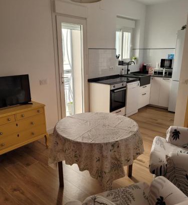 Alcala de Guadaira Apartment | Apartamento con WiFi y aparcamiento privado
