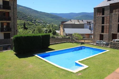 Sort Apartment | Apartamento dúplex en Sort con piscina