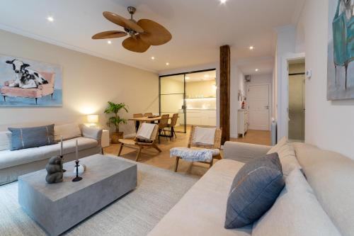 San Sebastian Centro Apartment | Apartamento Deluxe Bella Easo by Cisan Rentals