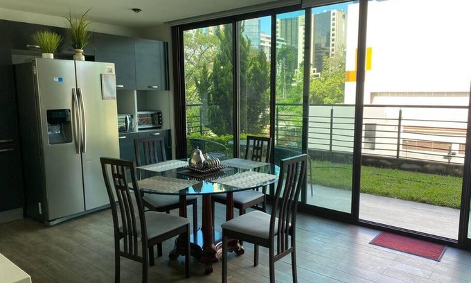 Zona 10 Apartment | Apartamento Edificio Urbana Z.10