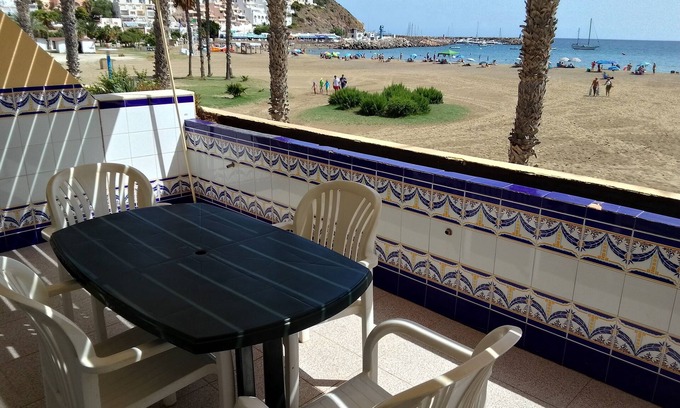 San Jose Apartment | Apartamento en la Playa de San José, Paseo Marítimo