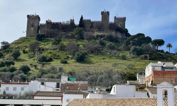 Almodovar del Rio Apartment | Apartamento La Iglesia