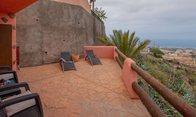 Adeje Apartment | Apartamento Lava - Two Bedroom Apartment, Sleeps 3