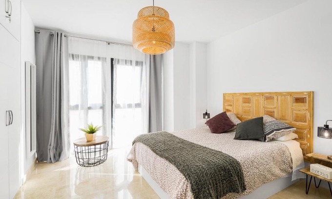 Perchel Sur Apartment | Apartamento Lujo Ancha del Carmen