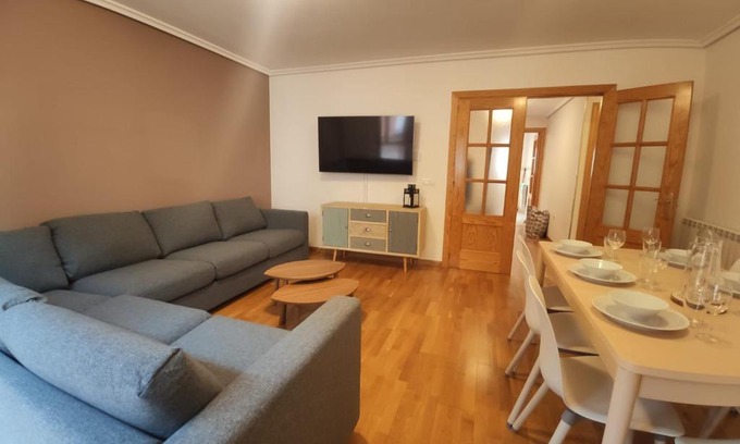 Jaca Apartment | Apartamento Miral21