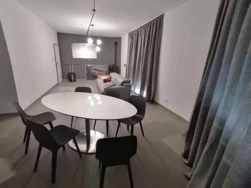 Sao Bras de Alportel Apartment | Apartamento minimalista Centenário