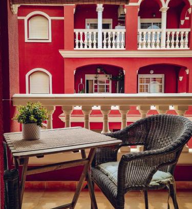 Mazagon Apartment | Apartamento rojo con vistas al mar