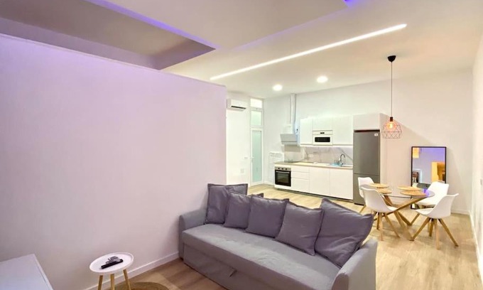 Vecindario Apartment | Apartamento Savaya Suite