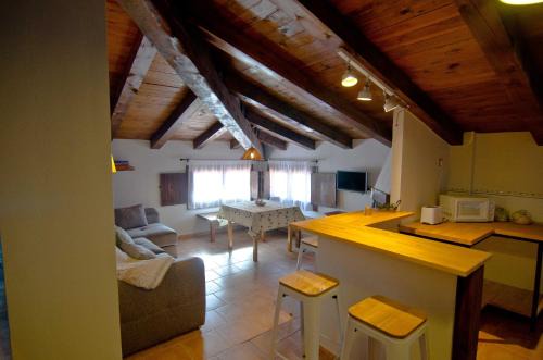 Tramacastilla Apartment | Apartamento Suite Loft