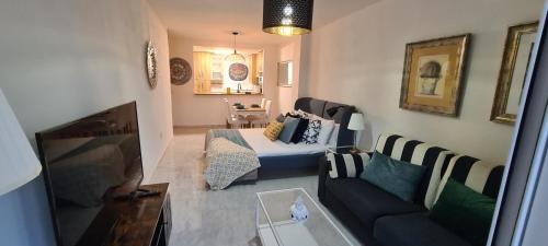 La Cala del Moral Apartment | Apartamentos Codina Beach