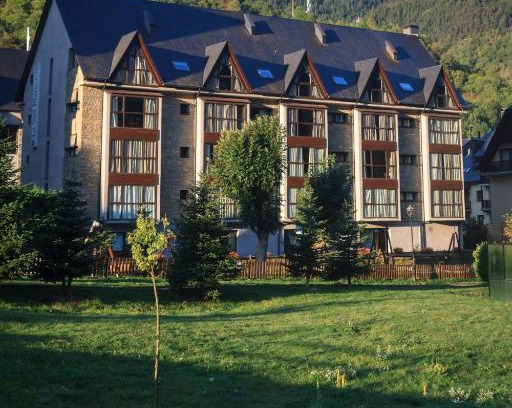Vielha Apartment | Aparthotel La Vall Blanca