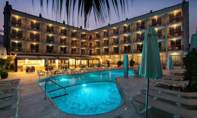Calella Apartment | Aparthotel Miami Park