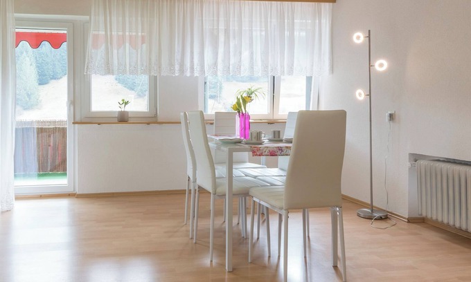 Bad Rippoldsau-Schapbach Apartment | Apartment 'Rosi Mit 80qm' with Shared Terrace, Balcony and Wi-Fi