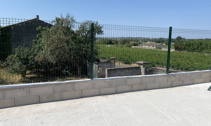 Saint-Quentin-la-Poterie Apartment | Apartment near village center