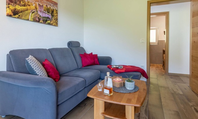 Bad Peterstal-Griesbach Apartment | Apartment 'Talblick' with Mountain View, Shared Terrace and Wi-Fi