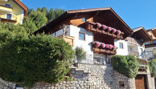 Santa Cristina Val Gardena Apartment | Apartments Insam