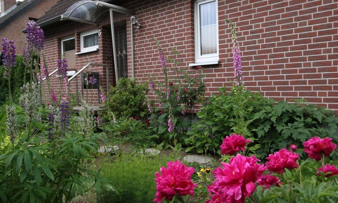 Moelln Apartment | Apartment/1 bedroom/bathroom/toilet (above) - Haus Dolfi