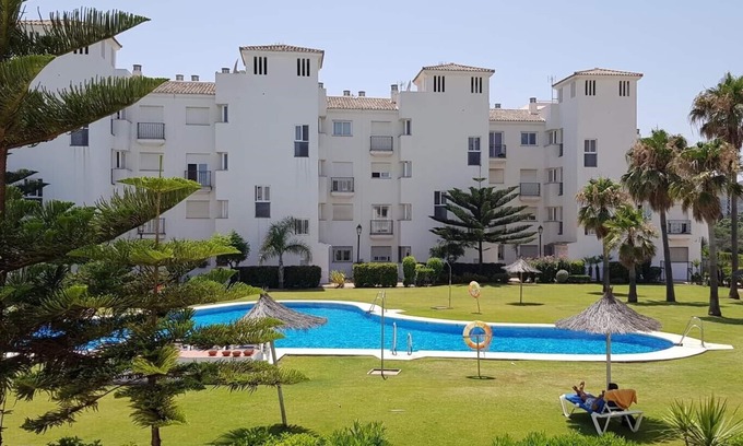Castillo de Sabinillas Apartment | Apartment 100m², 500 meters from the sea. Ideal for families