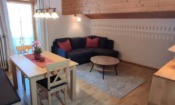 Siegsdorf Apartment | Apartment 2, 60 sqm, 1 bedroom, balcony
