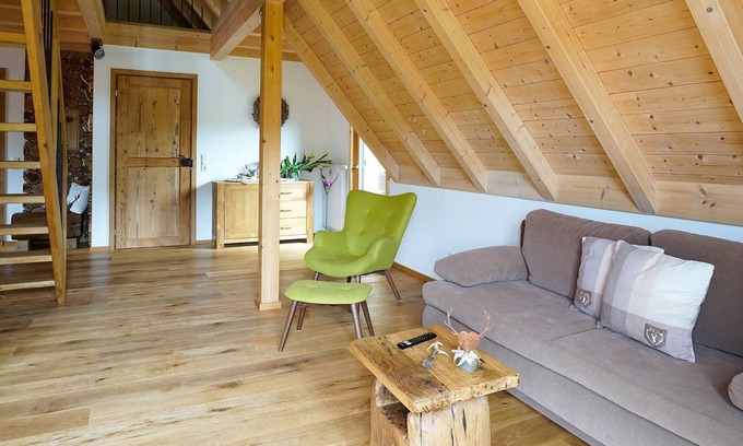 Lautenbach Apartment | Apartment 2, maisonette, 76sqm, balcony, 1 bedroom, max. 4 people
