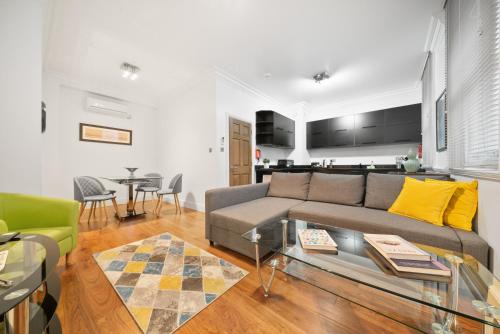 Lime Street House | Apartment 3, 48 Bishopsgate by City Living London