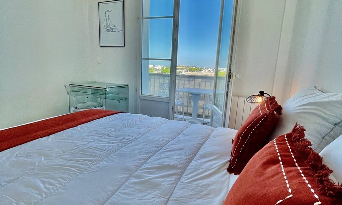 Royan Apartment | Apartment 3*- 6 persons, elevator, parking, full sea view