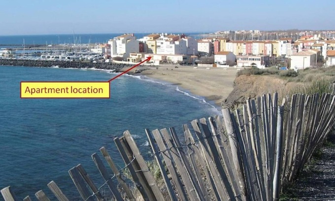 Beziers Apartment | Apartment 38 m2, 1st floor, sea side - Abritel Ref. 219 59 68 See also 145 36 43