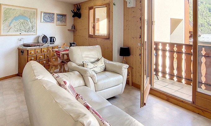 Saint-Jean-dʼAulps Apartment | Apartment 4 to 5 pers mountain view Grand Cerf 67
