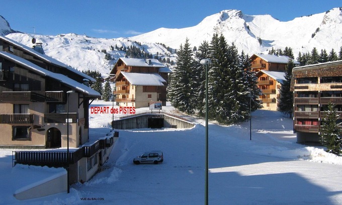 Le Praz de Lys Apartment | Apartment 4 people in the heart of Le PRAZ de LYS