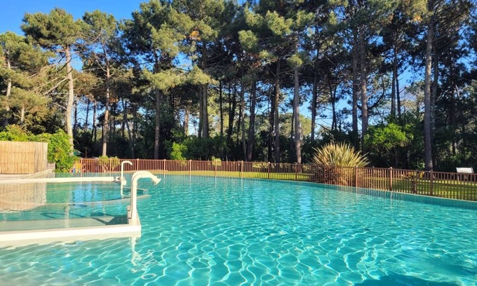Lacanau-Ocean Apartment | Apartment 4 people in a tourist residence with pool in Lacanau Ocean