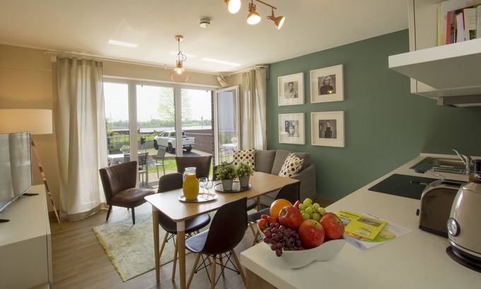 Rees Apartment | Apartment 501 Rees on the Rhine
