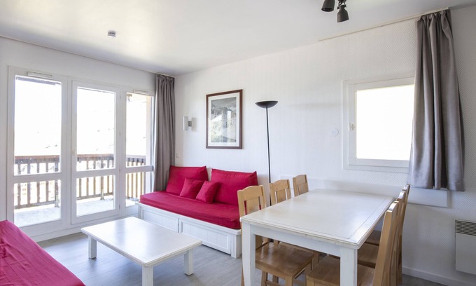 Valmeinier Apartment | Apartment 6/7 pers on the slopes - ski-in ski-out